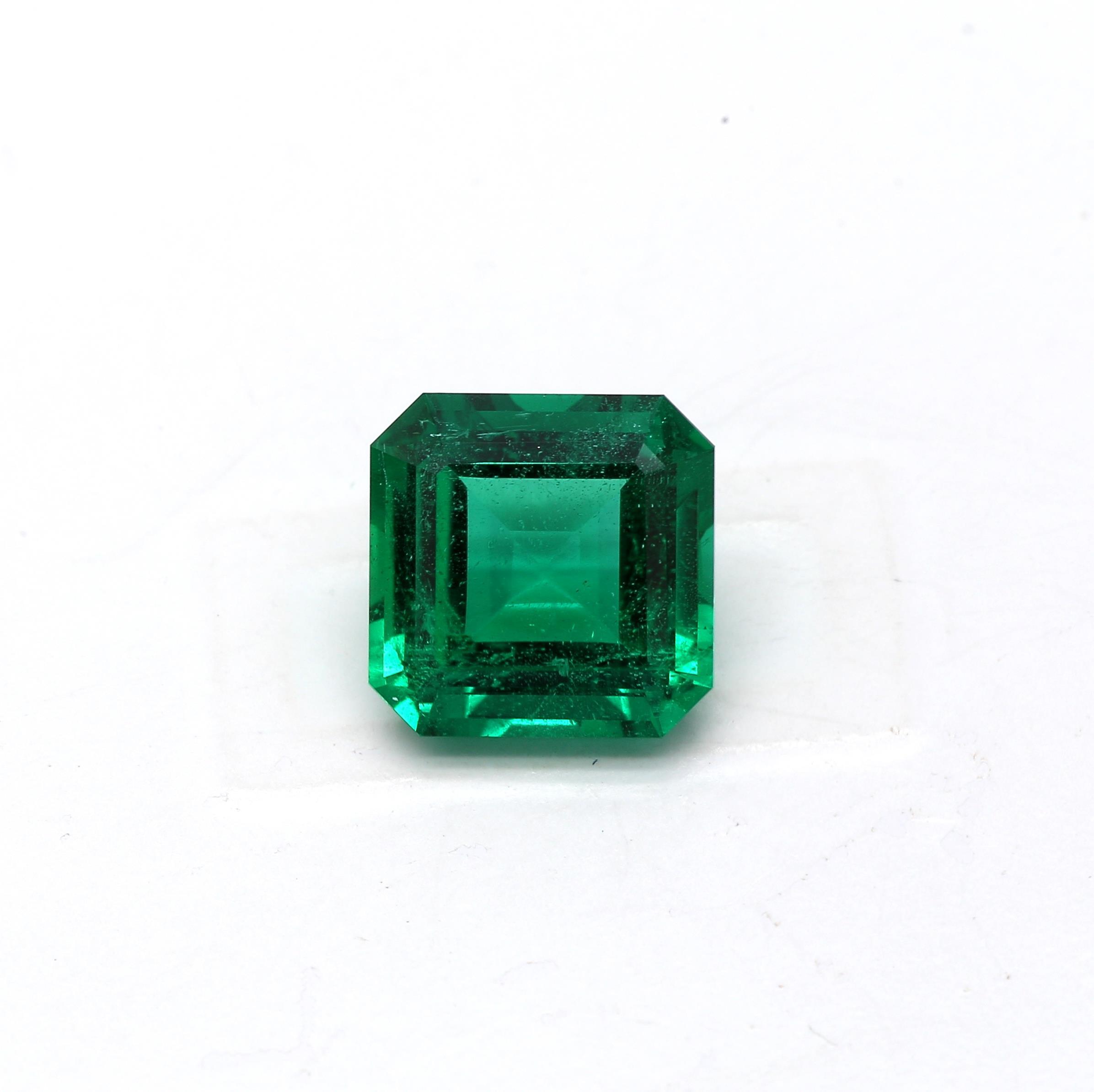 2.33 ct. Emerald GRS Insignificant