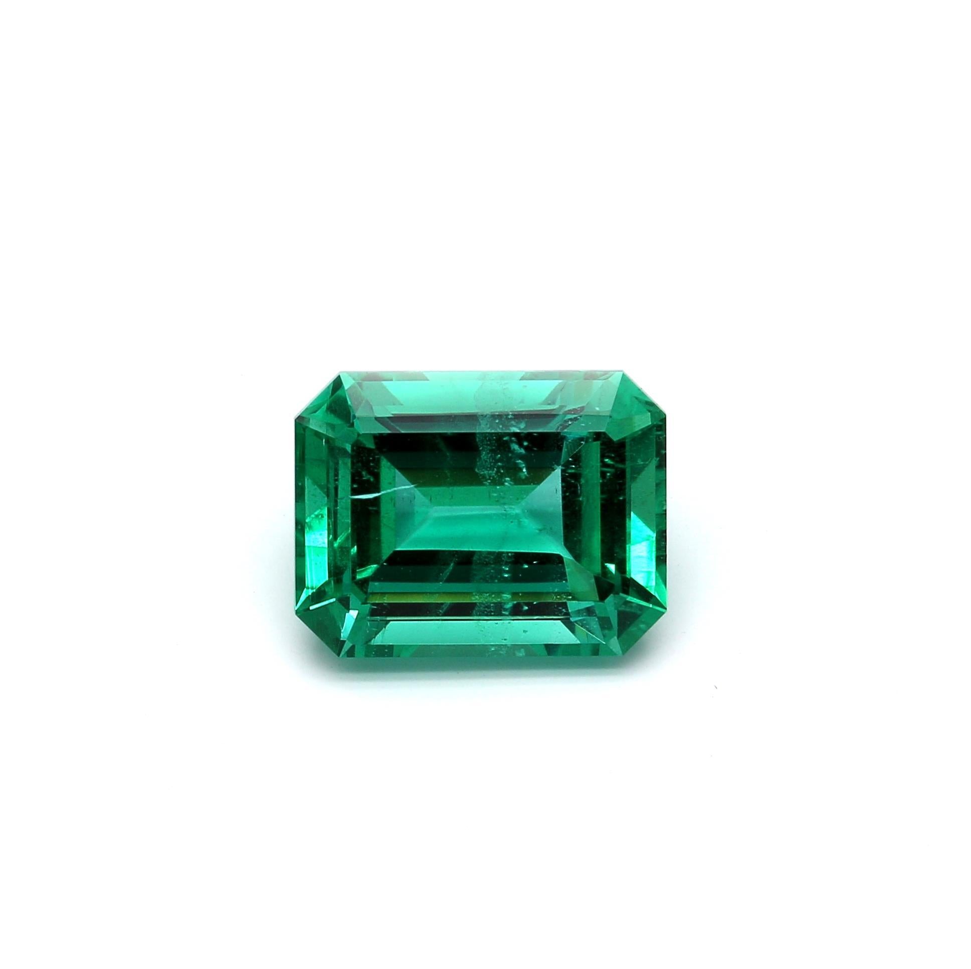 5.01 ct. Emerald AGL No Oil