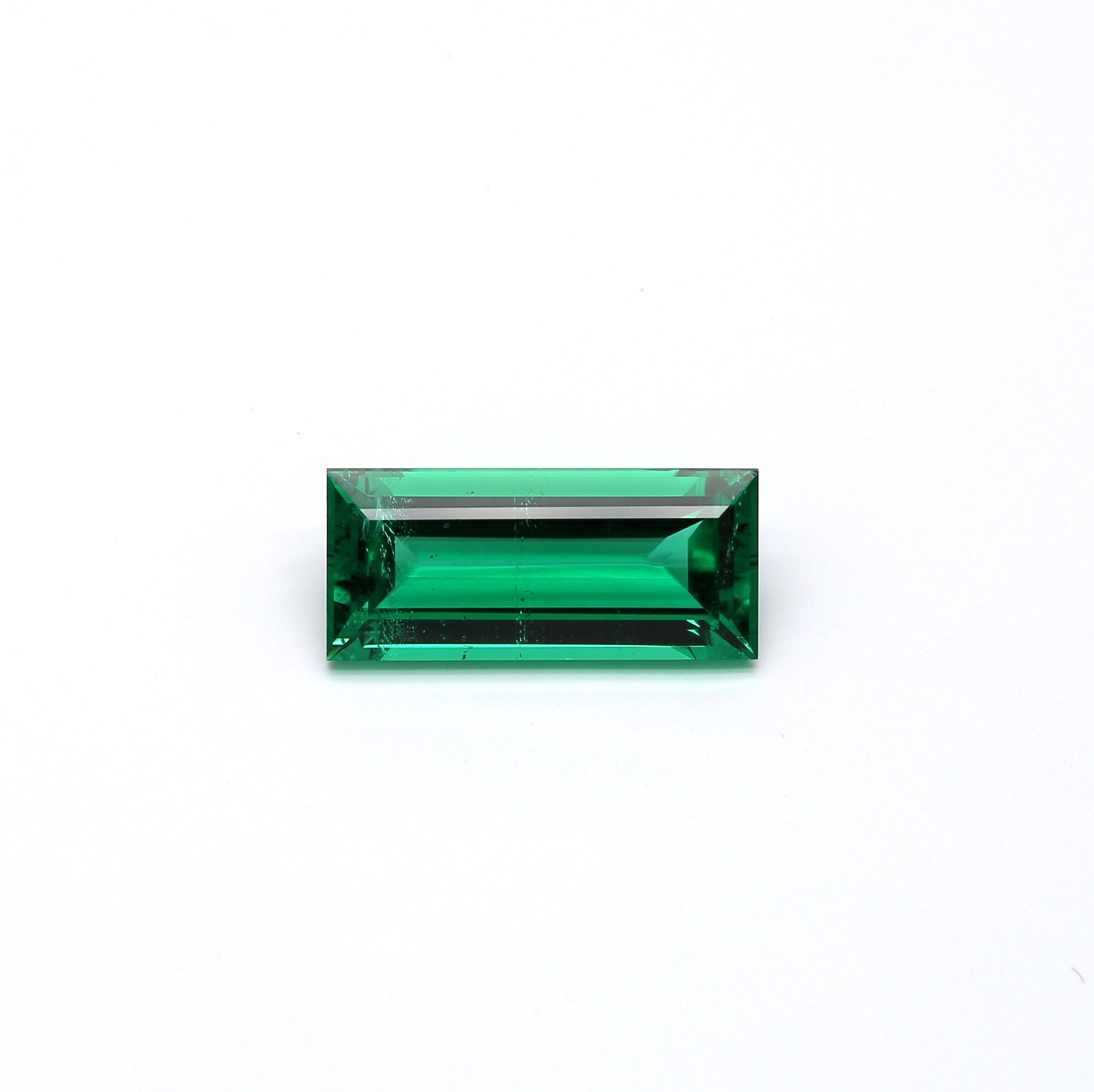 2.90 ct. Baguette Emerald GRS Insignificant