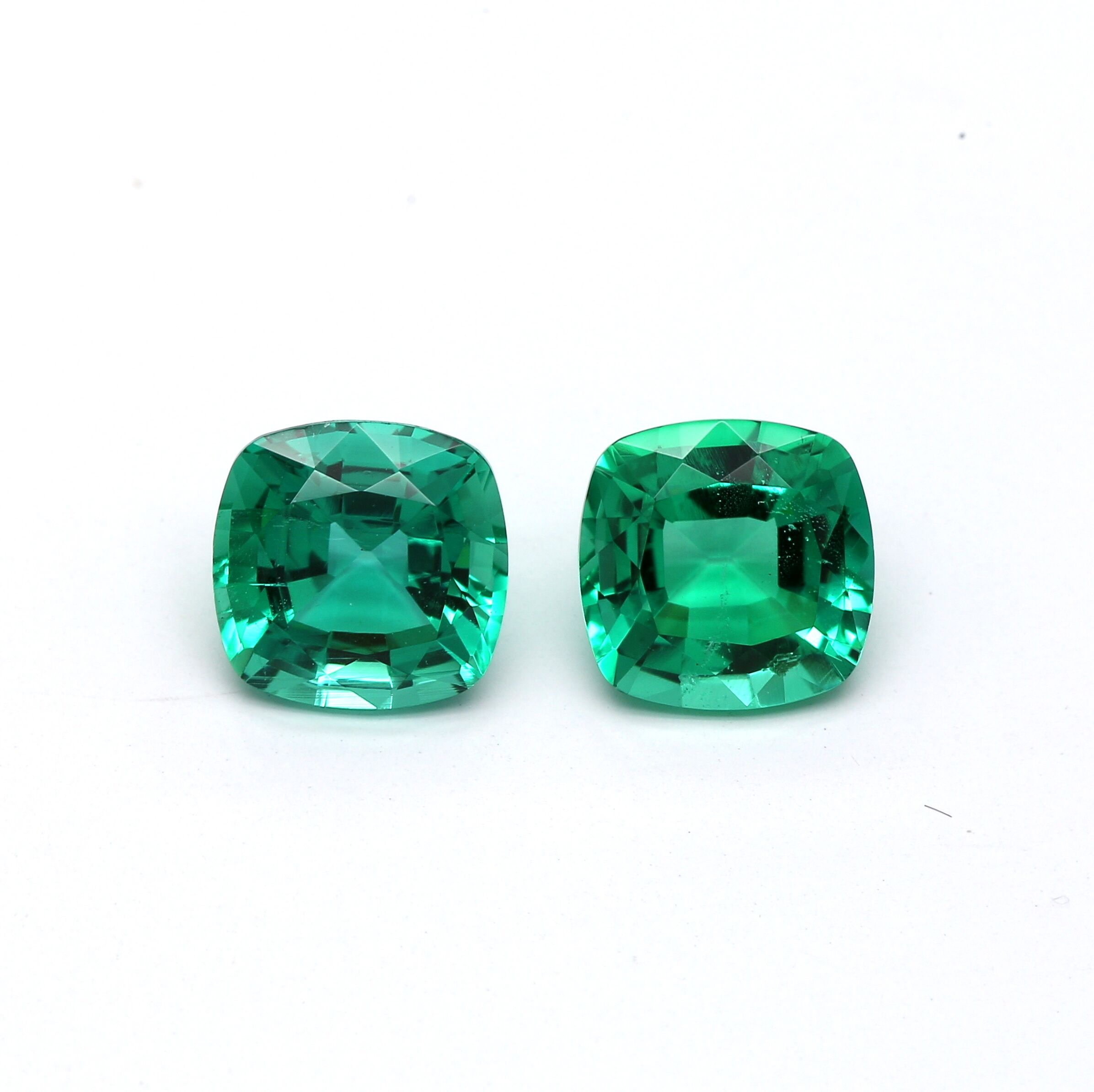 1.07 ct. Cushion Emerald GRS Insignificant