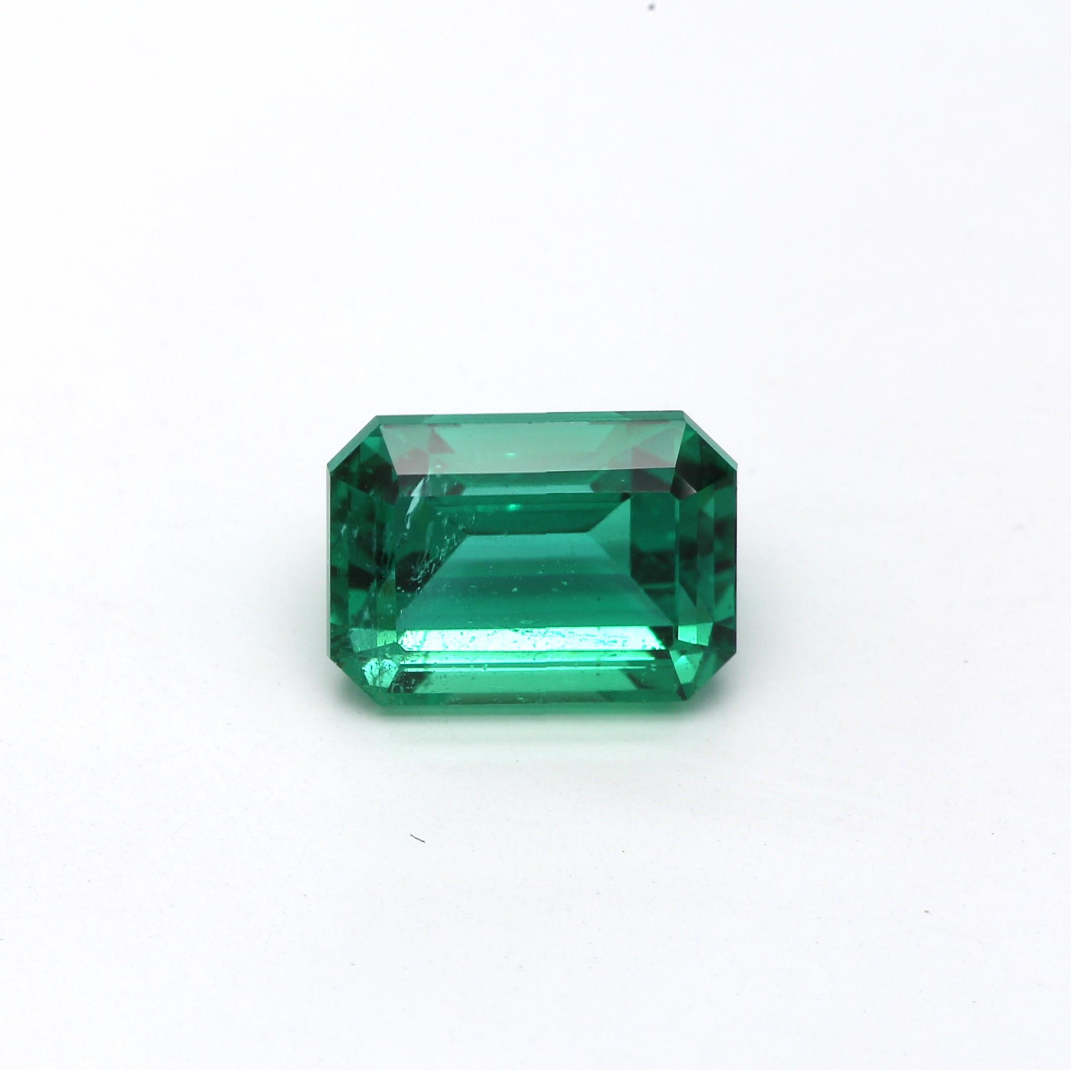 1.85 ct. Emerald GRS Insignificant