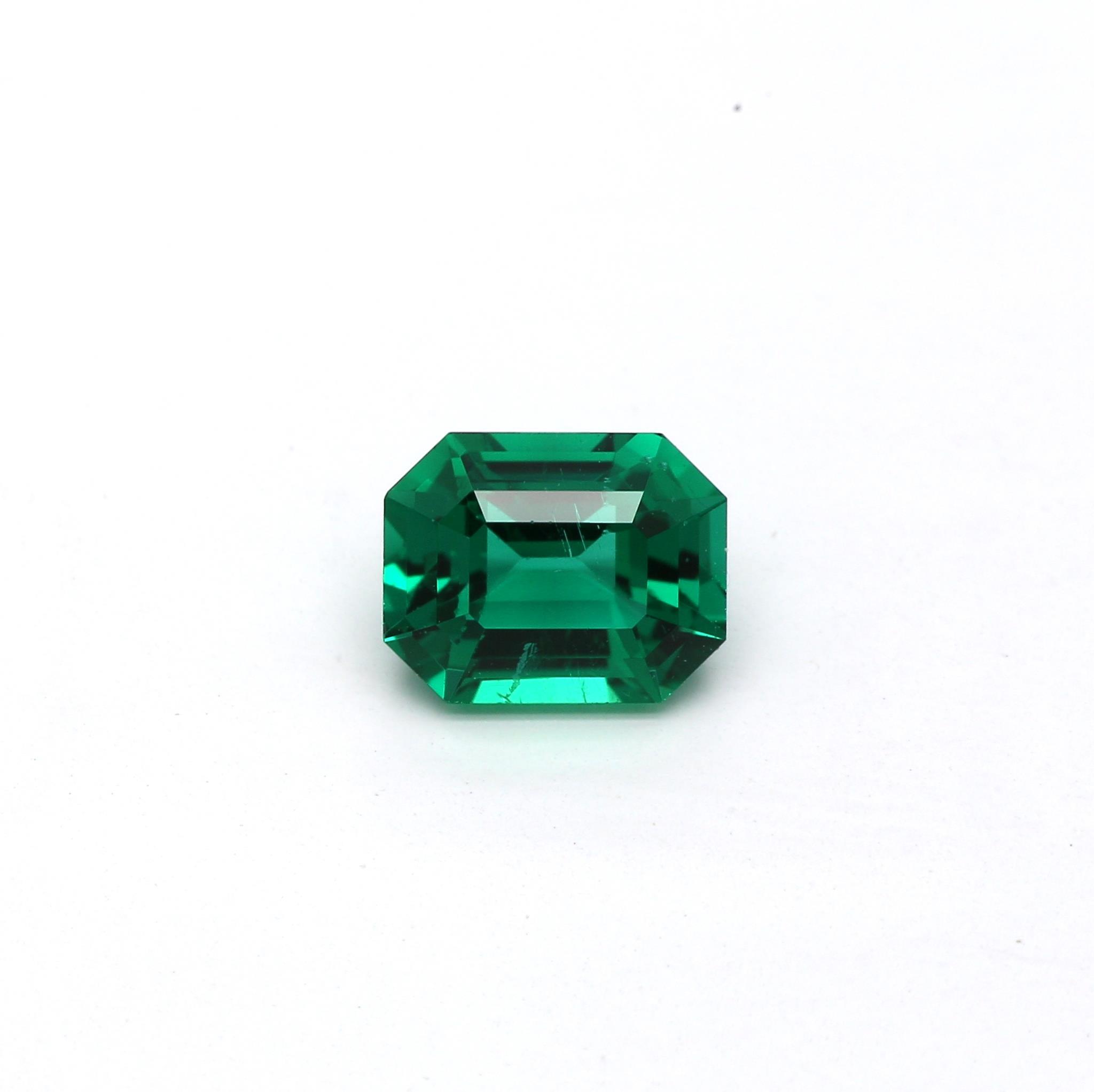 0.85 ct. Emerald GRS Minor